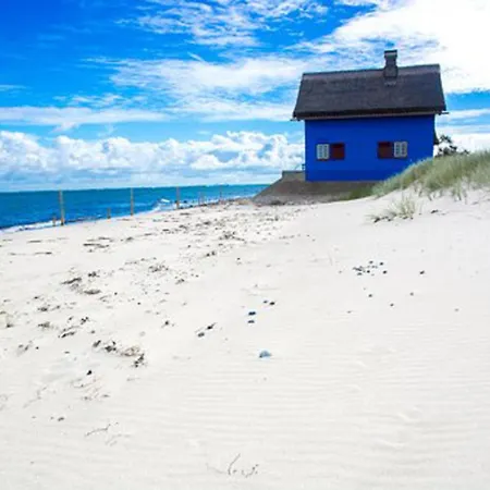 Exclusives Hausboot Oma Ella Heiligenhafen