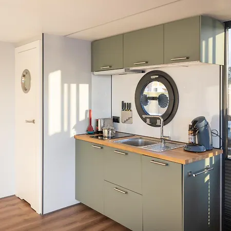 Exclusives Hausboot Oma Ella