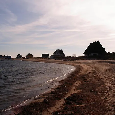 Exclusives Hausboot Oma Ella Heiligenhafen